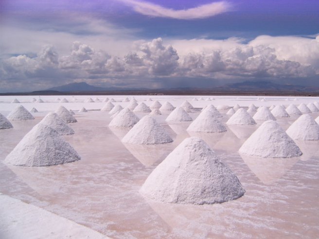 uyuni_salzhaufen